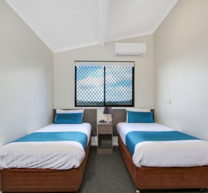 Thunderbird-Motel-Cottage5