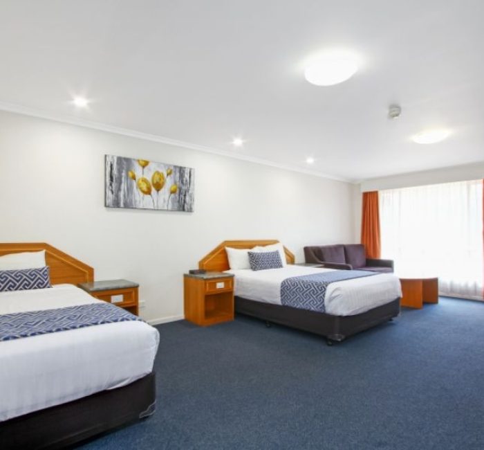 Thunderbird-Motel-Deluxe-Twin-Room12
